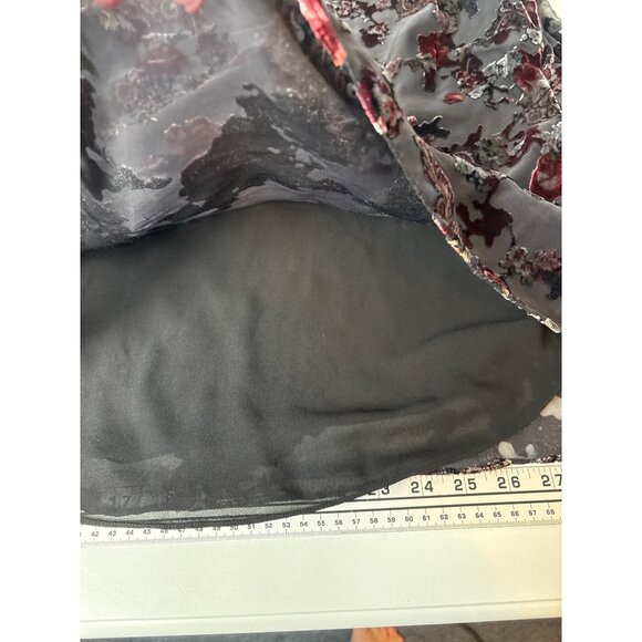 White House Black Market Cold Shoulder Floral Size 8 Velvet Burnout Whimisgoth - Picture 6 of 10